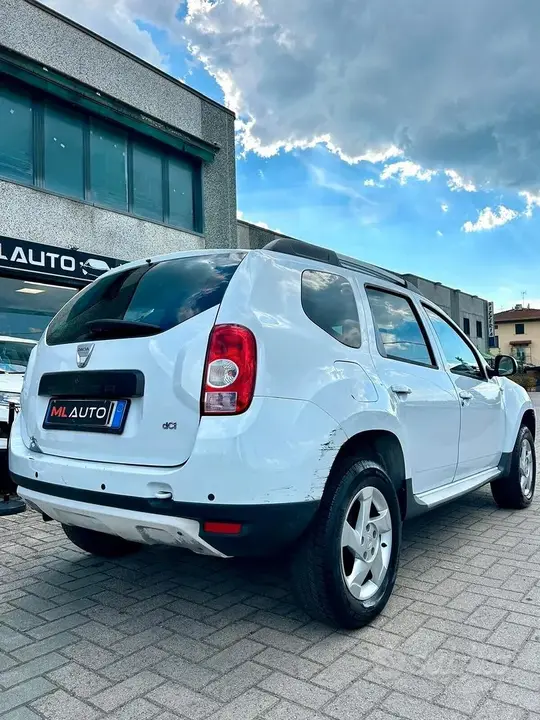 Dacia Duster 2011 photo 5