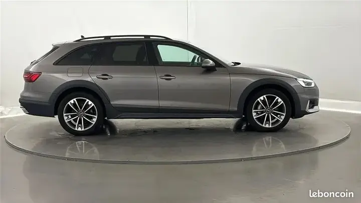 Audi A4 Allroad 2022 photo 4