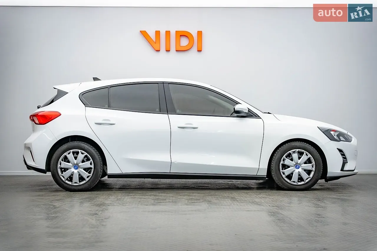 Ford Focus 2020 photo 4