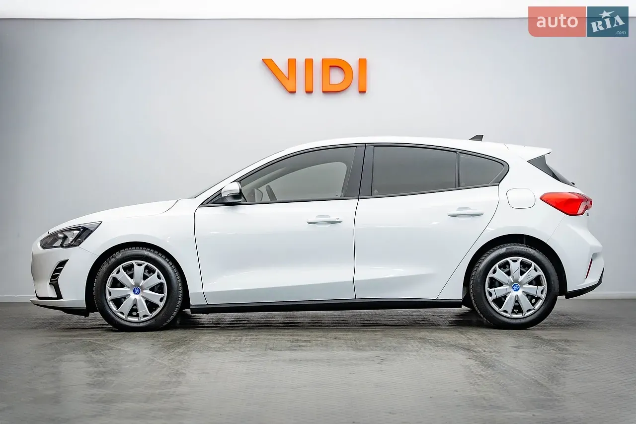 Ford Focus 2020 photo 3