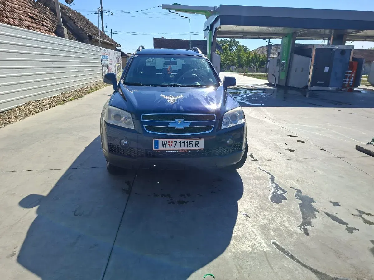 Chevrolet Captiva 2009 photo 3