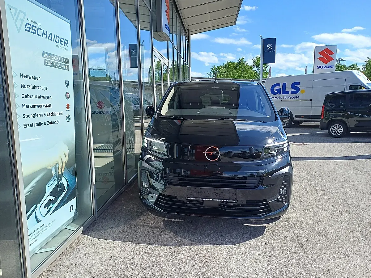 Opel Zafira 2026 photo 2
