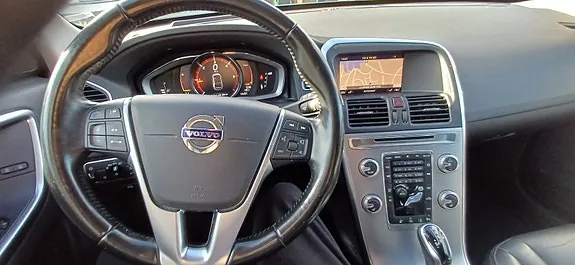 Volvo Xc60 2017 photo 5