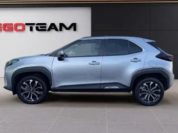 Toyota Yaris Cross 2025 photo 3