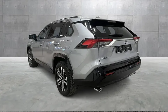 Toyota Rav4 2024 photo 3