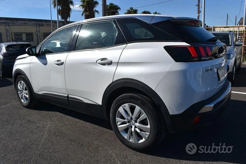 Peugeot 3008 2019 photo 5