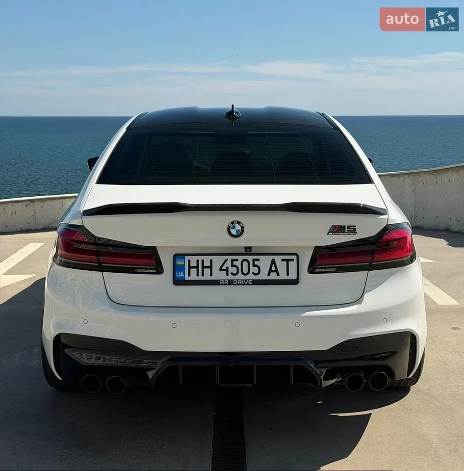 BMW M5 2018 photo 4