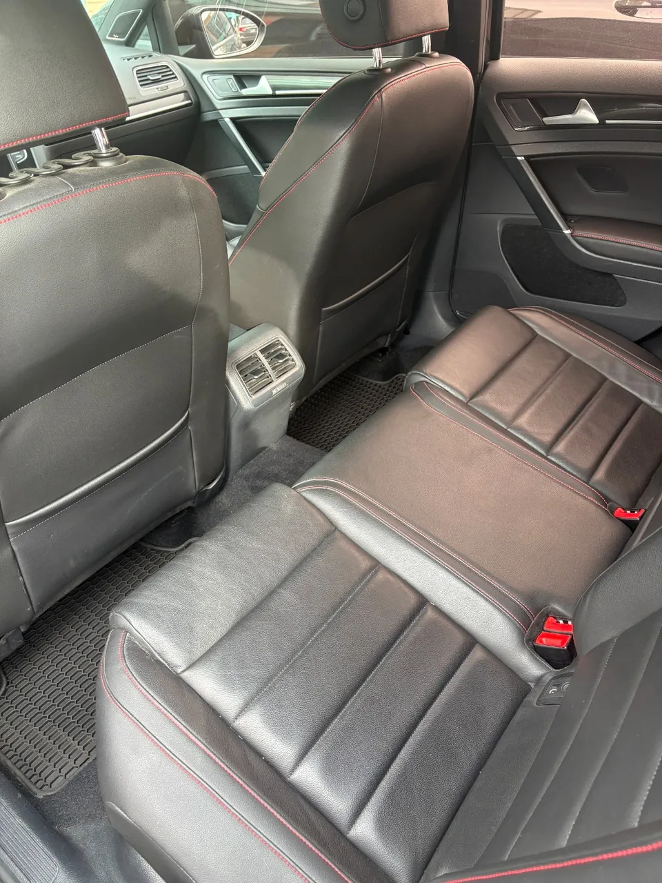 Volkswagen Golf Gti 2016 photo 4