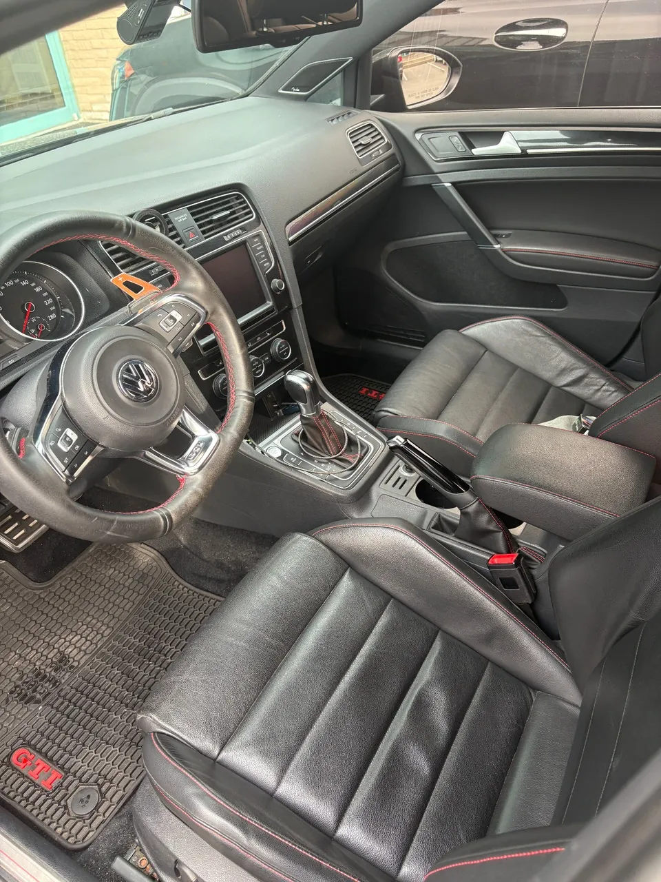 Volkswagen Golf Gti 2016 photo 3