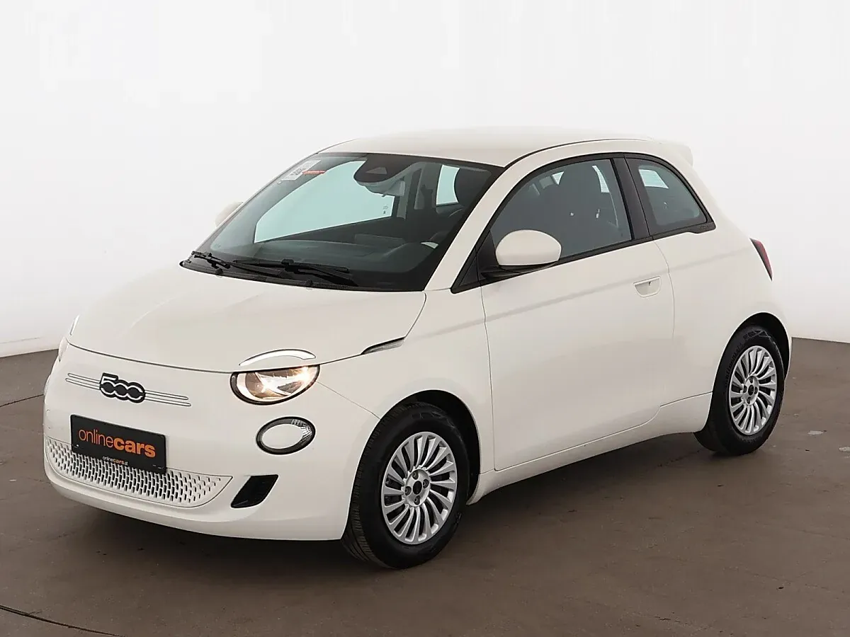 Fiat 500 2023 photo 2