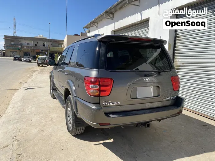 Toyota Sequoia 2006 photo 4