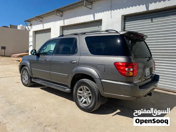 Toyota Sequoia 2006 photo 2