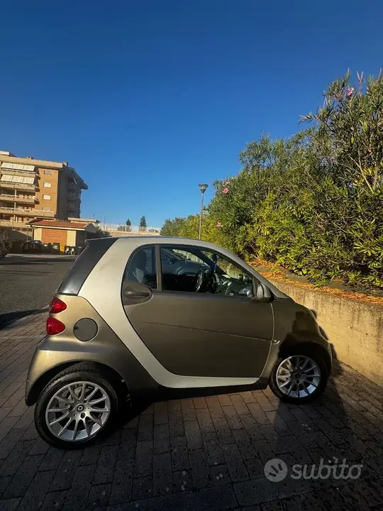 Smart Fortwo 2007 photo 2