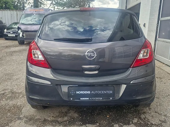 Opel Corsa 2013 photo 5