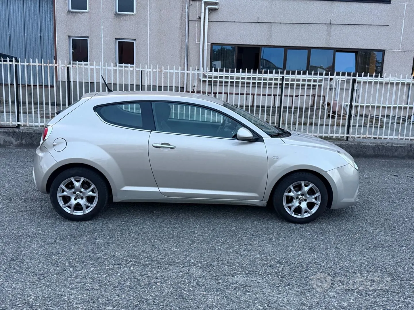 Alfa Romeo Mito 2010 photo 2