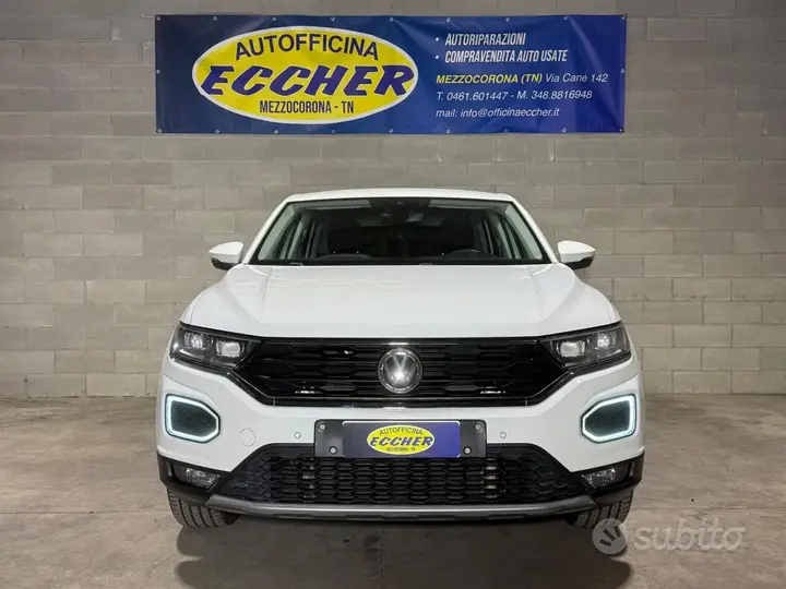 Volkswagen T-Roc 2018 photo 2