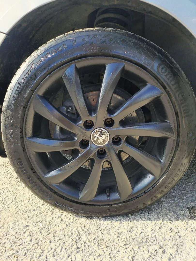 Alfa Romeo Giulietta 2013 photo 5