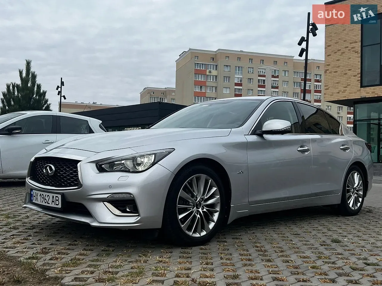 Infiniti Q50 2017 photo 3