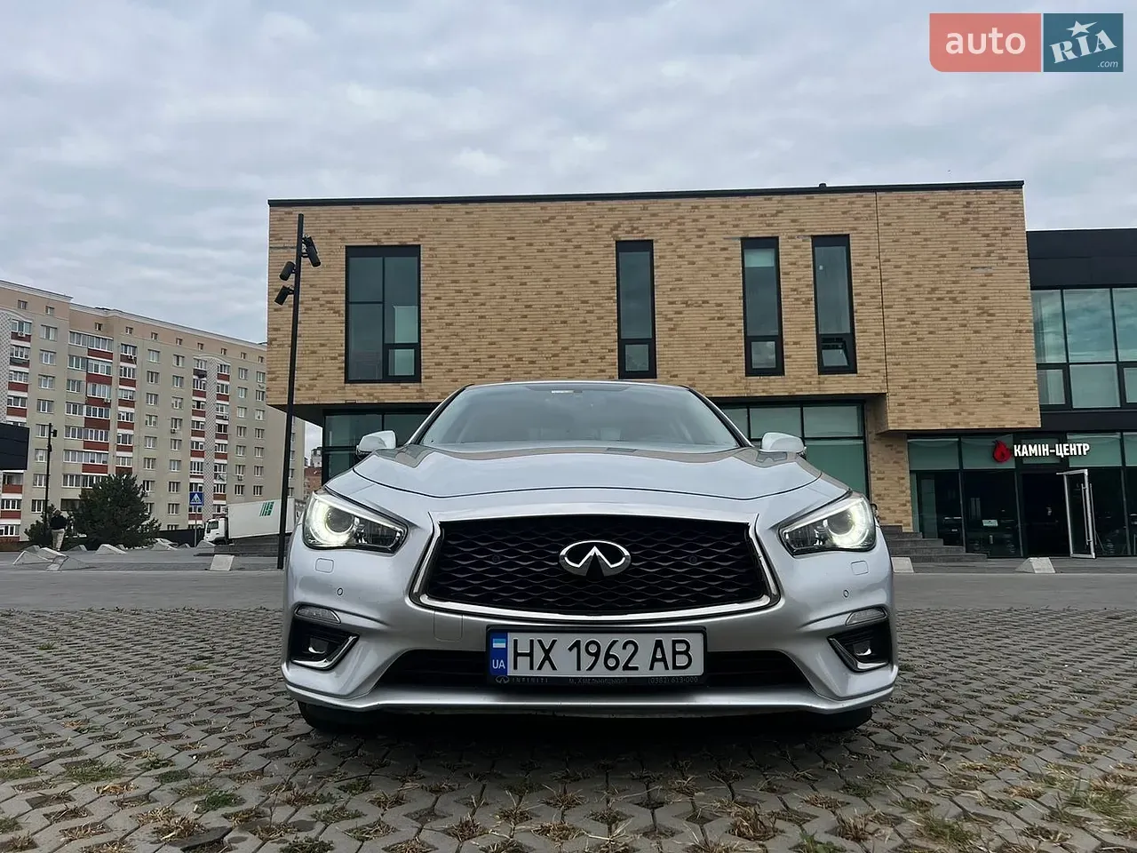 Infiniti Q50 2017 photo 2