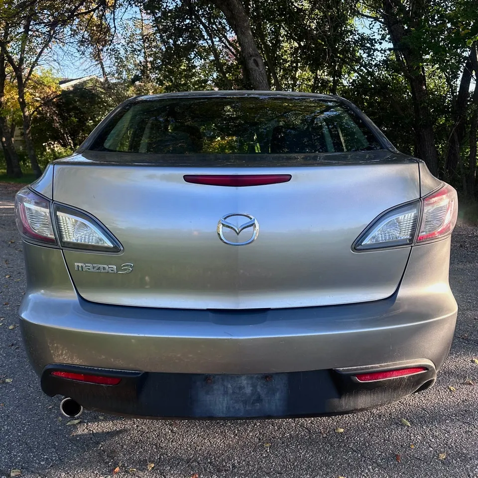 Mazda 3 2010 photo 5