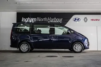 Hyundai Staria 2026 photo 3