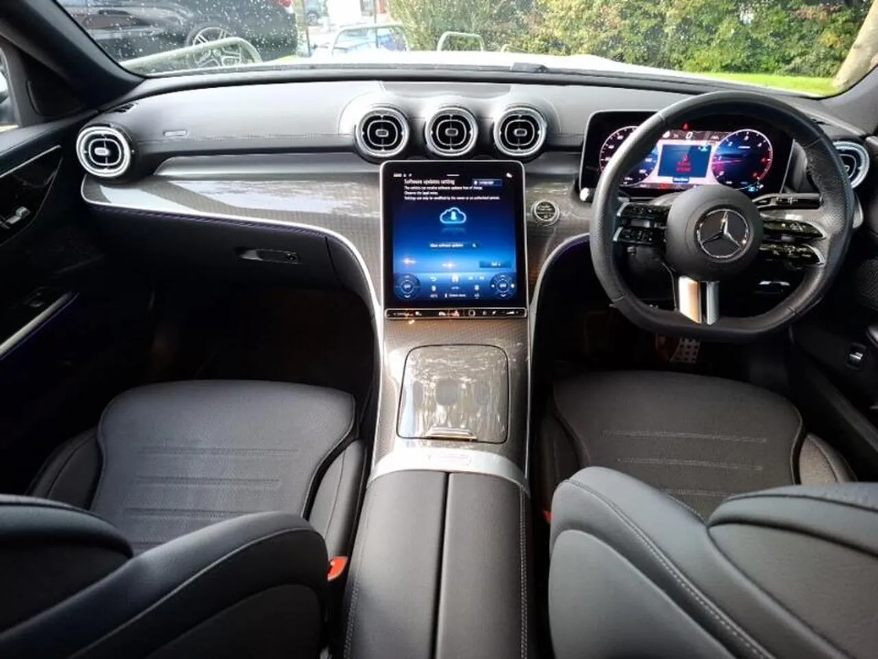 Mercedes-Benz C-Class 2024 photo 3