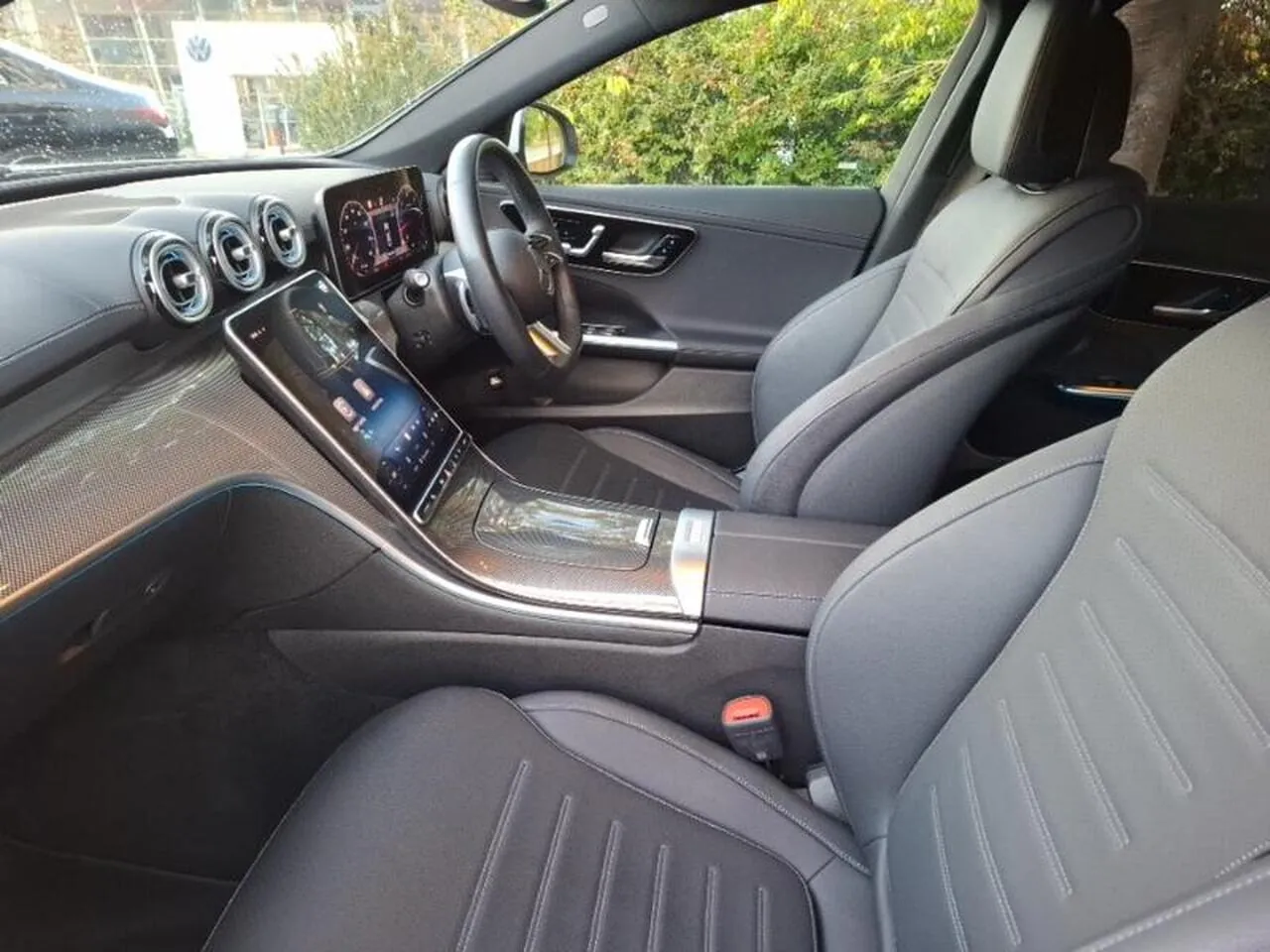 Mercedes-Benz C-Class 2024 photo 5