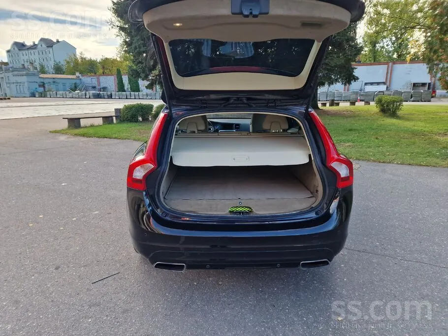Volvo V60 2014 photo 4