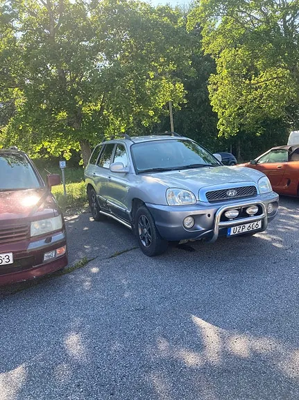 Hyundai Santa Fe 2004 photo 2