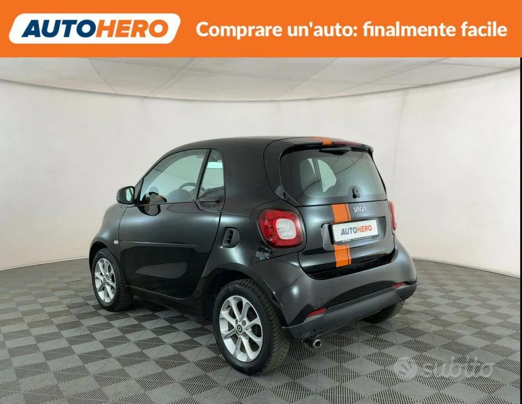 Smart Fortwo 2017 photo 4