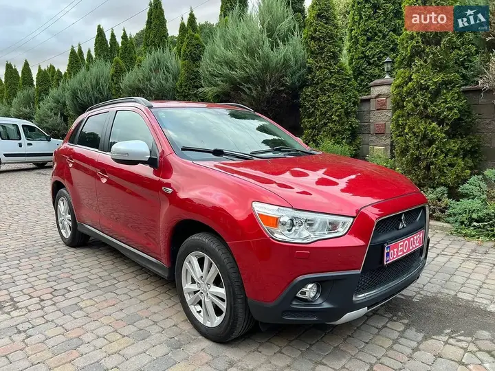 Mitsubishi Asx 2010 photo 4