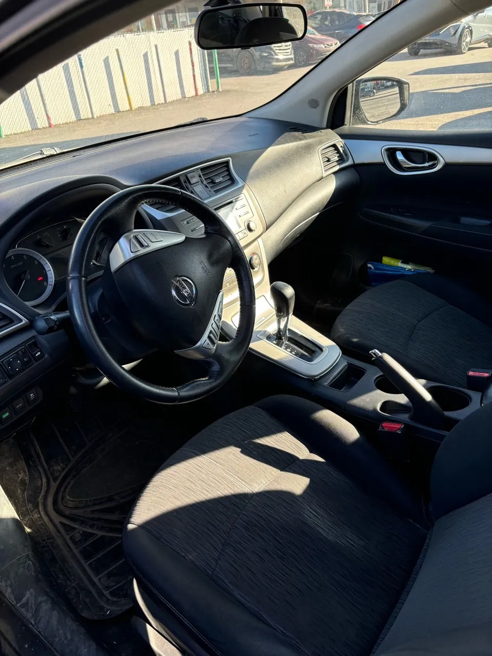 Nissan Sentra 2014 photo 5