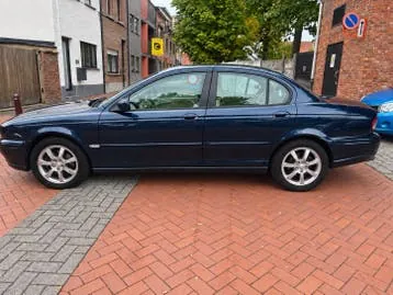 Jaguar X-Type