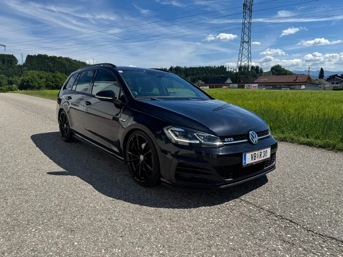 Volkswagen Golf 2017 photo 2