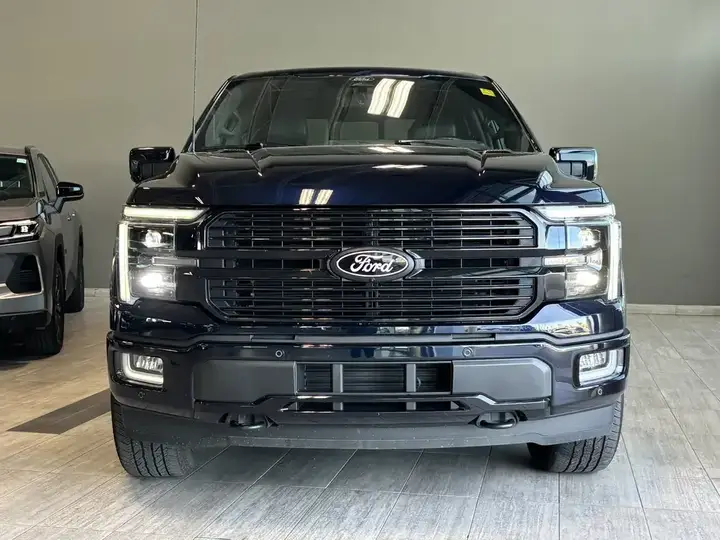 Ford F-150 2025 photo 4