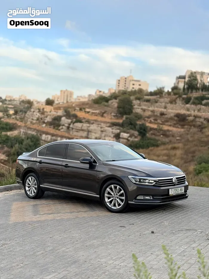 Volkswagen Passat 2018 photo 2