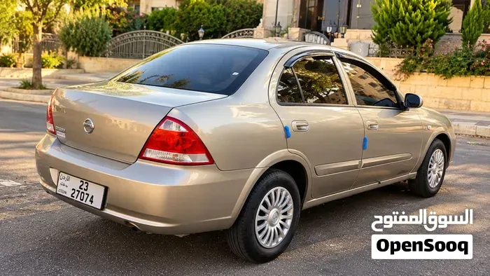 Nissan Sunny 2011 photo 4
