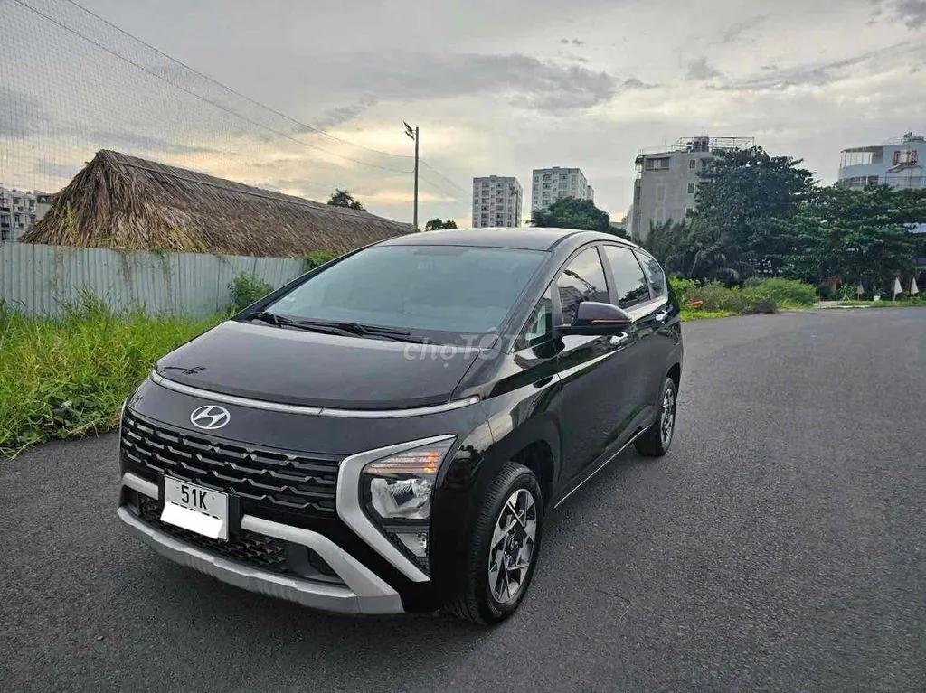 Hyundai Stargazer 2023 photo 2