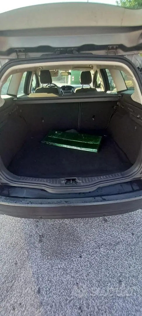 Ford Focus 2011 photo 5