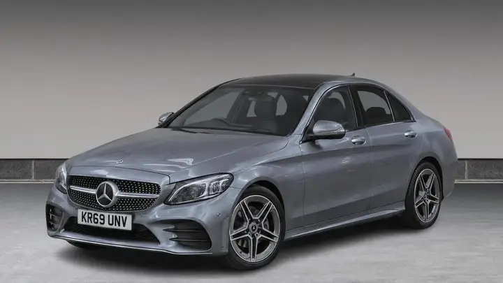 Mercedes-Benz C-Class 2019 photo 2
