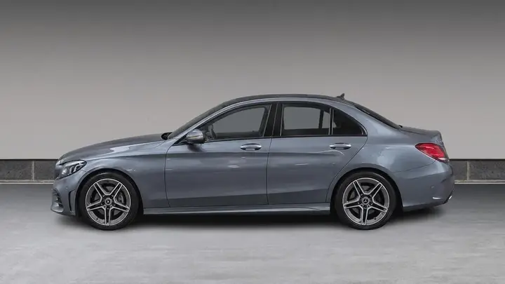 Mercedes-Benz C-Class 2019 photo 5