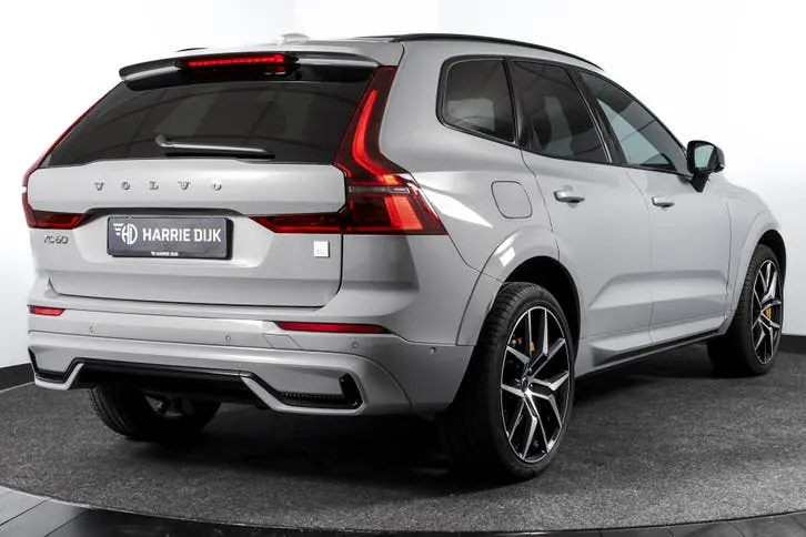 Volvo Xc60 2025 photo 2