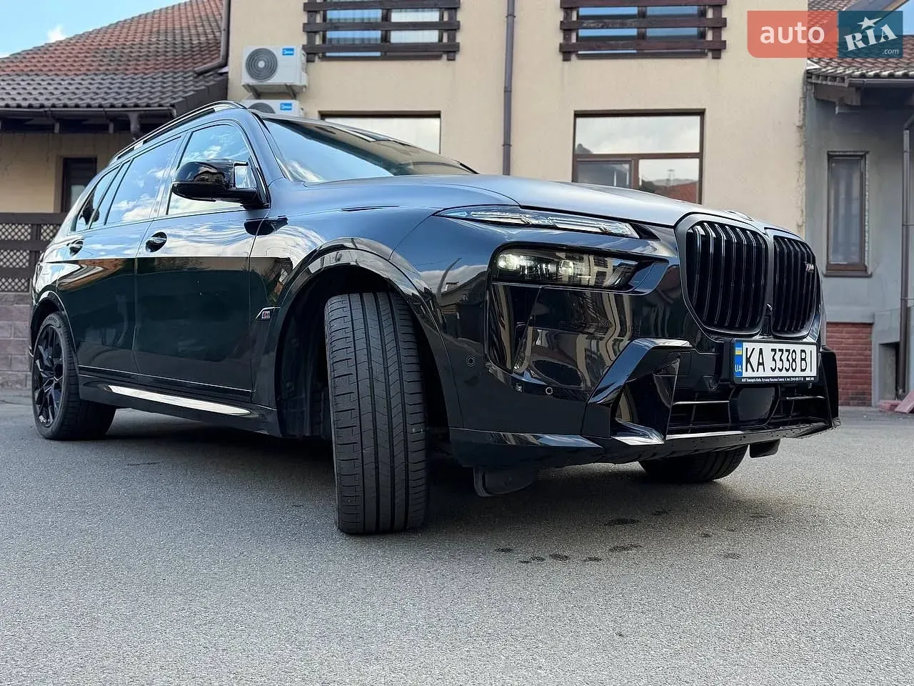 BMW X7 2025 photo 3