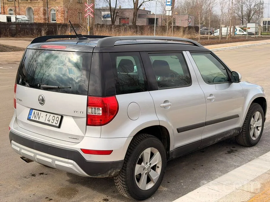 Skoda Yeti 2015 photo 5