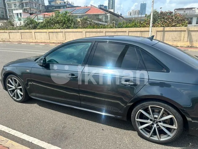Audi A4 2018 photo 5