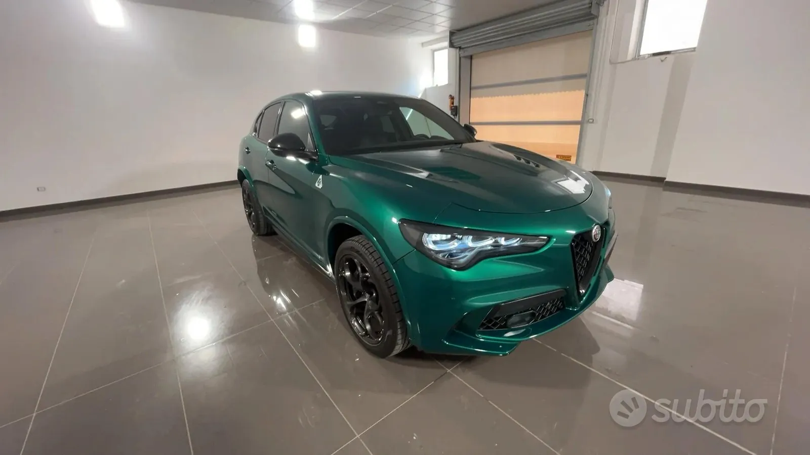 Alfa Romeo Stelvio 2024 photo 2