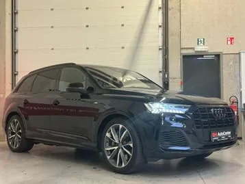 Audi Q7 2020 photo 2