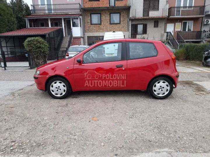 Fiat Punto 2000 photo 4