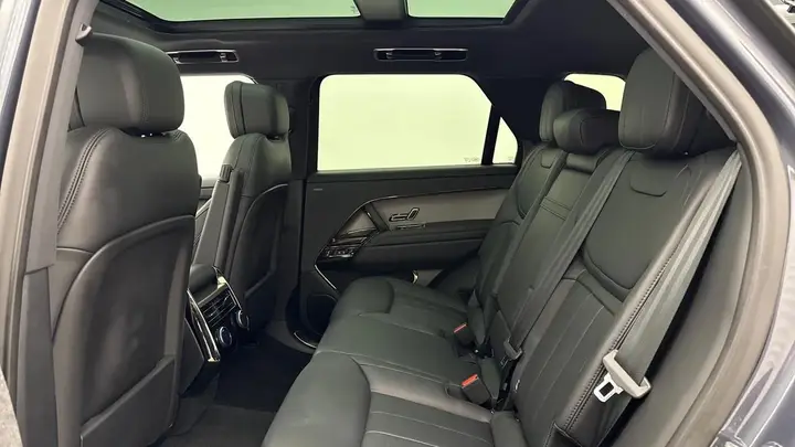 Land Rover Range Rover Sport 2025 photo 4