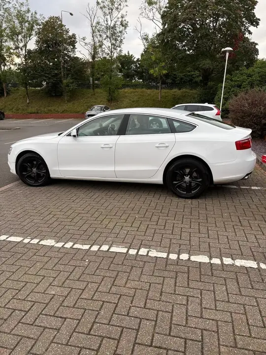 Audi A5 2013 photo 2
